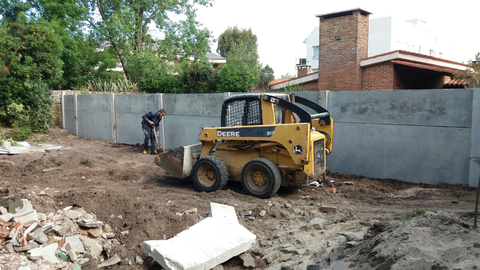 Muro Perimetral (1)